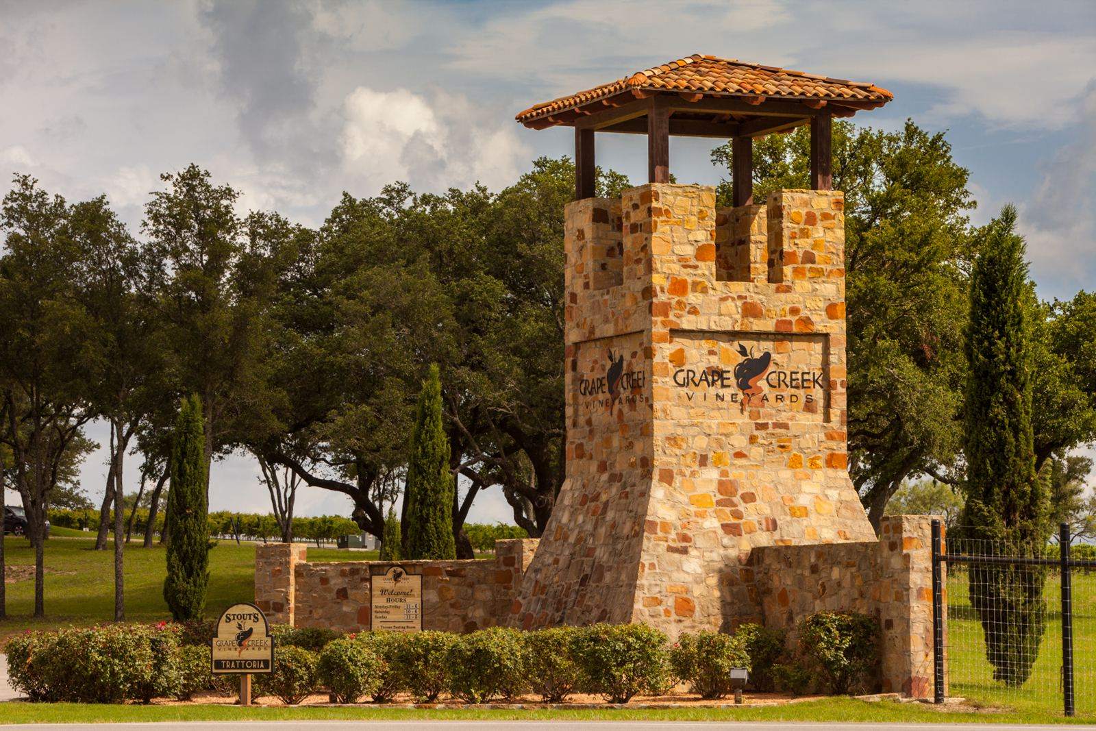 Grape Creek Vineyards, Fredericksburg · Hwy 290